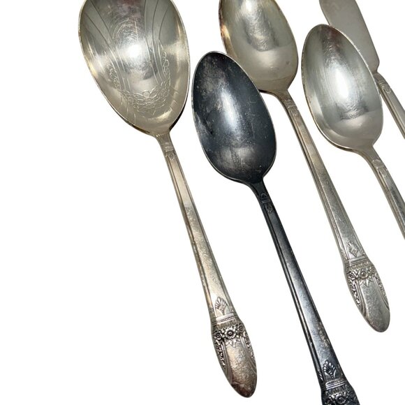 Rogers Bros IS 1937 FIRST LOVE Silverplate Serving Sugar Spoons Butter Knife - Picture 2 of 5